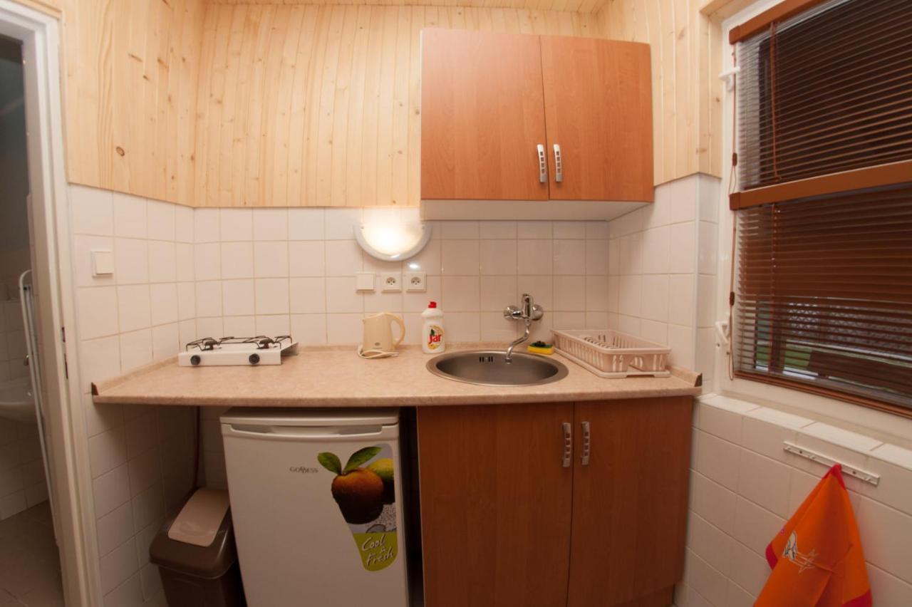 Nero Apartman Veľký Meder Exterior foto